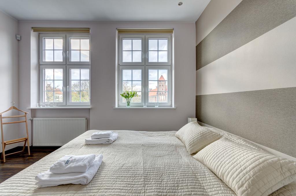 Dom & House - Old Town Swietego Ducha Apartment กดัญสก์ ภายนอก รูปภาพ